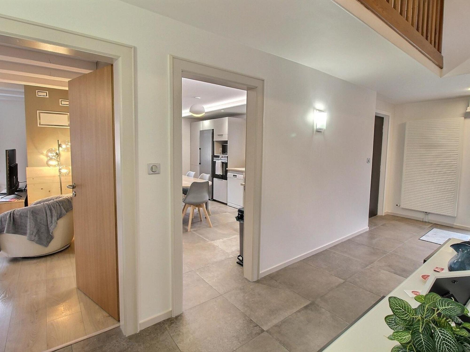 Hébergement de vacances Maison Spacieuse A Colmar, 5 Chambres, Terrasse, Wifi, Parking Gratuit - Fr-1-722-12 *