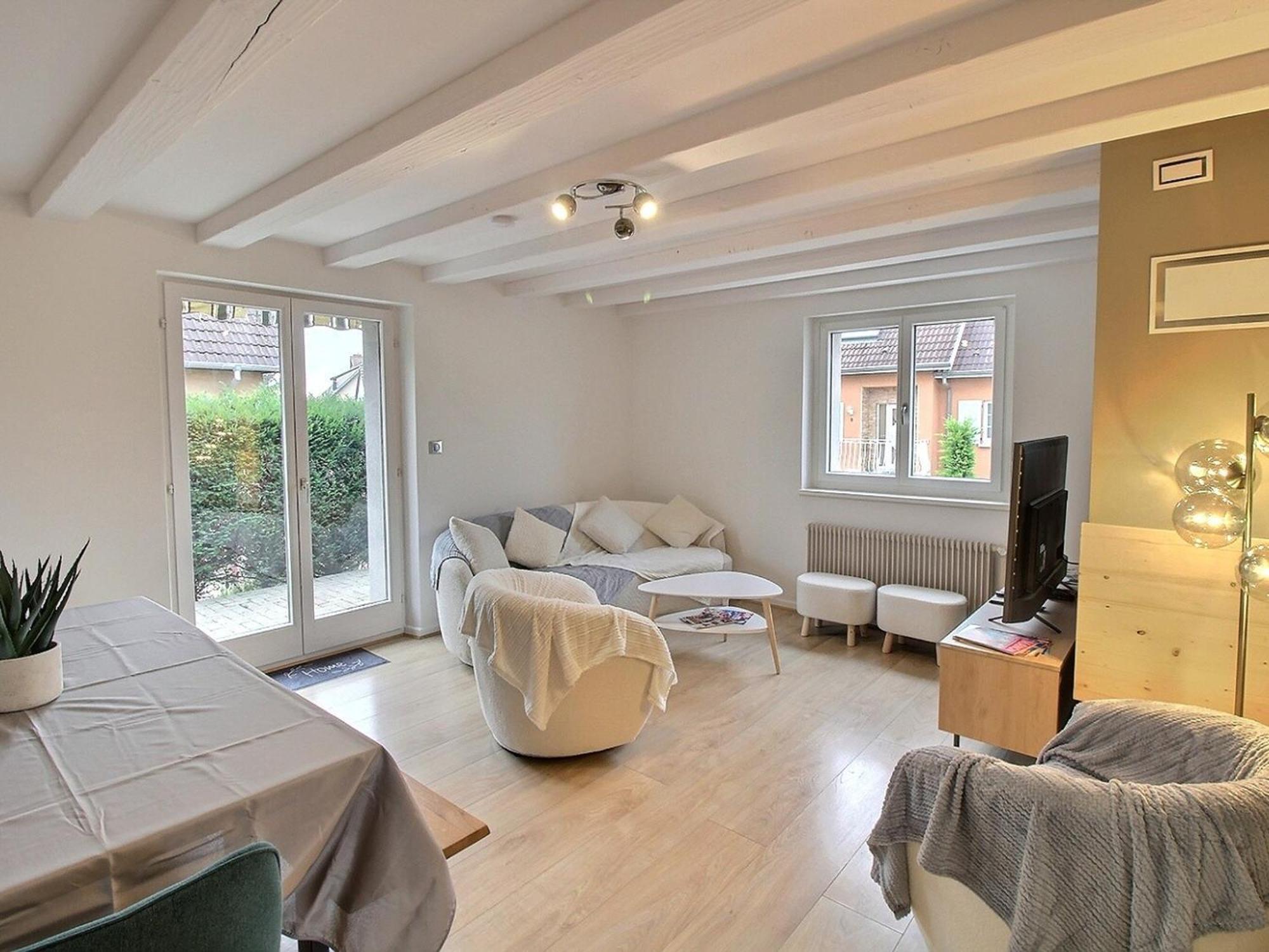 Hébergement de vacances Maison Spacieuse A Colmar, 5 Chambres, Terrasse, Wifi, Parking Gratuit - Fr-1-722-12